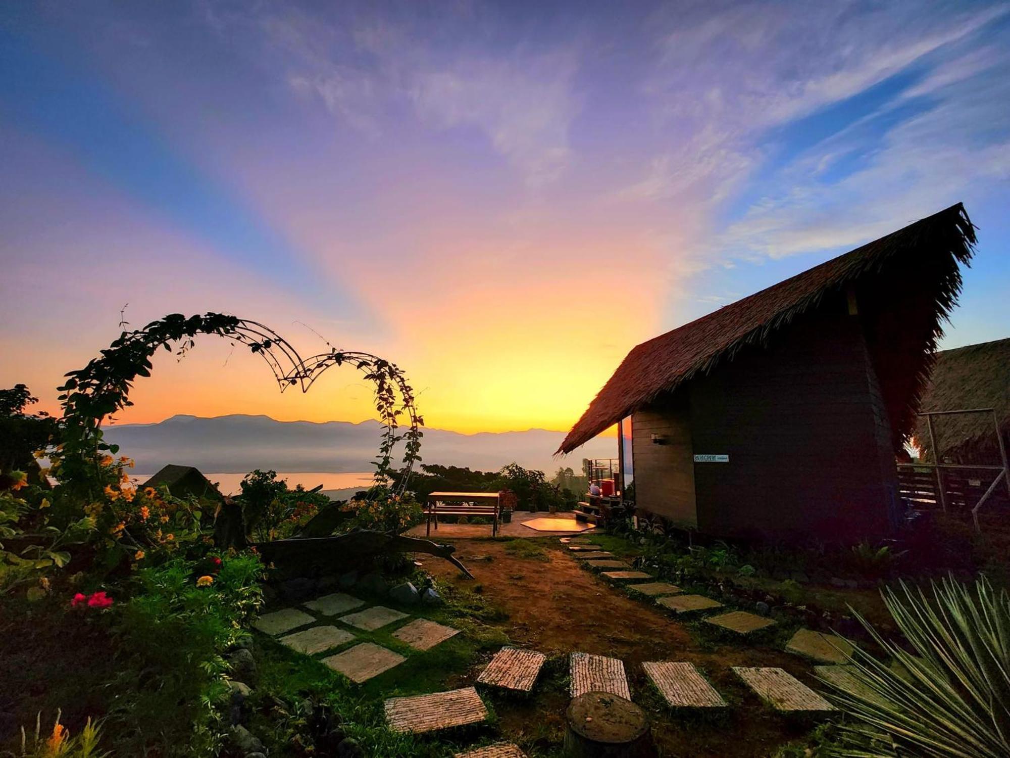 Sampaloc  Farm Ridge By Desmond Farmヴィラ エクステリア 写真